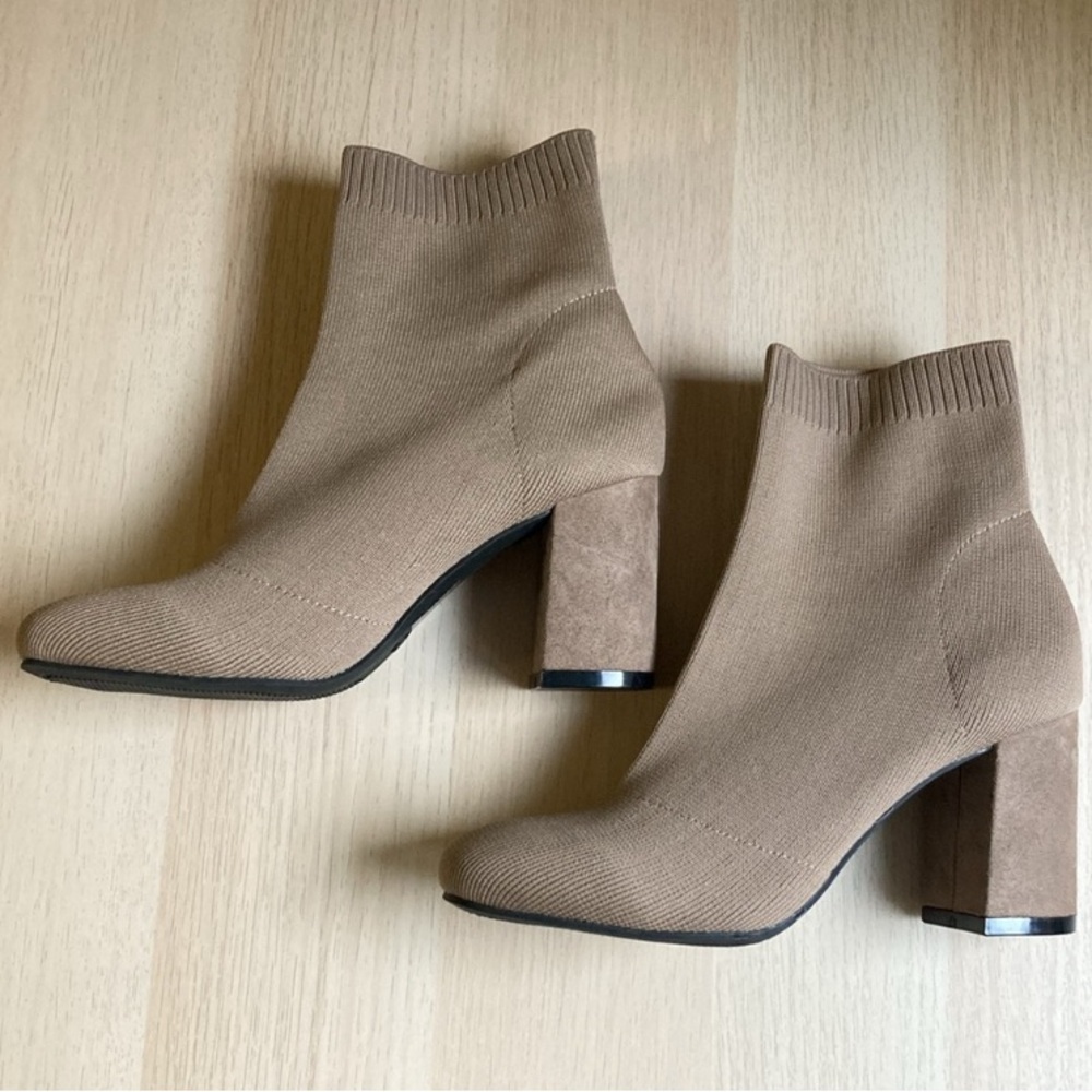 NWOT Altar’d State Everlly Tan Ankle Boots, Size 7.5 women’s brown boots - Picture 9 of 16